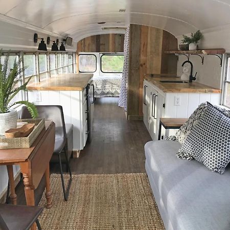 "Skoolie"- The Emerald Gypsy - School Bus Conversion Hotel Mountain View Exterior foto